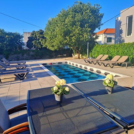 Holiday Home Nino With Amazing Swimming Pool Slatine Eksteriør billede