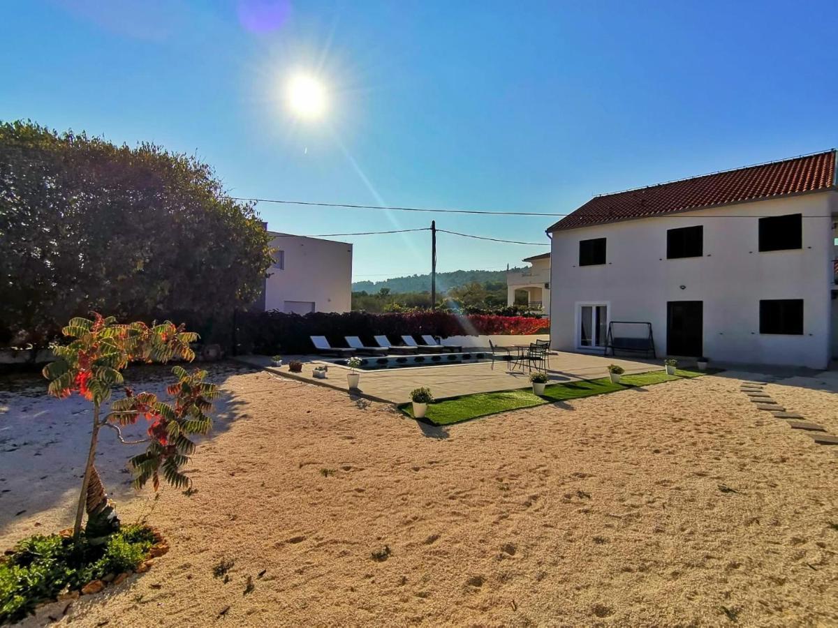 Holiday Home Nino With Amazing Swimming Pool Slatine Eksteriør billede
